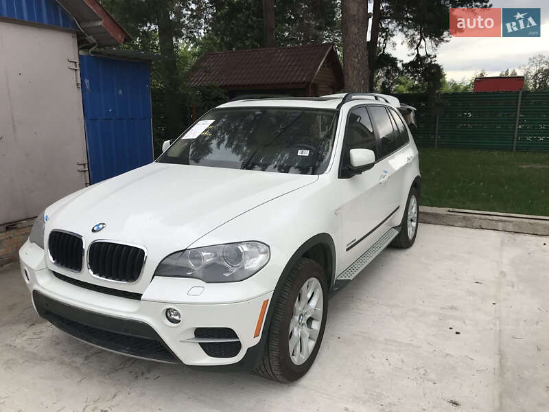 Позашляховик / Кросовер BMW X5 2012 в Чернігові