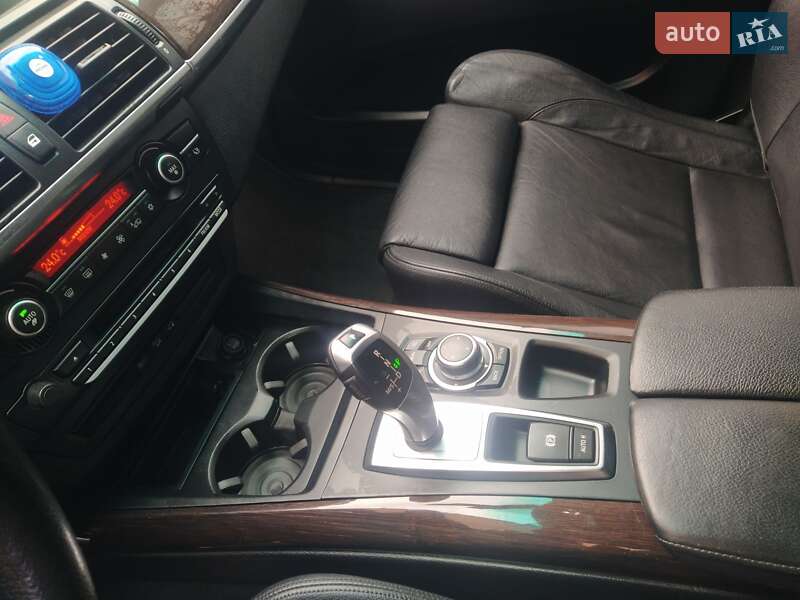 Внедорожник / Кроссовер BMW X5 2009 в Виннице