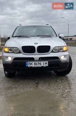 Внедорожник / Кроссовер BMW X5 2004 в Вараше