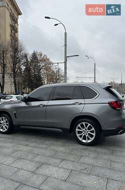 Внедорожник / Кроссовер BMW X5 2014 в 