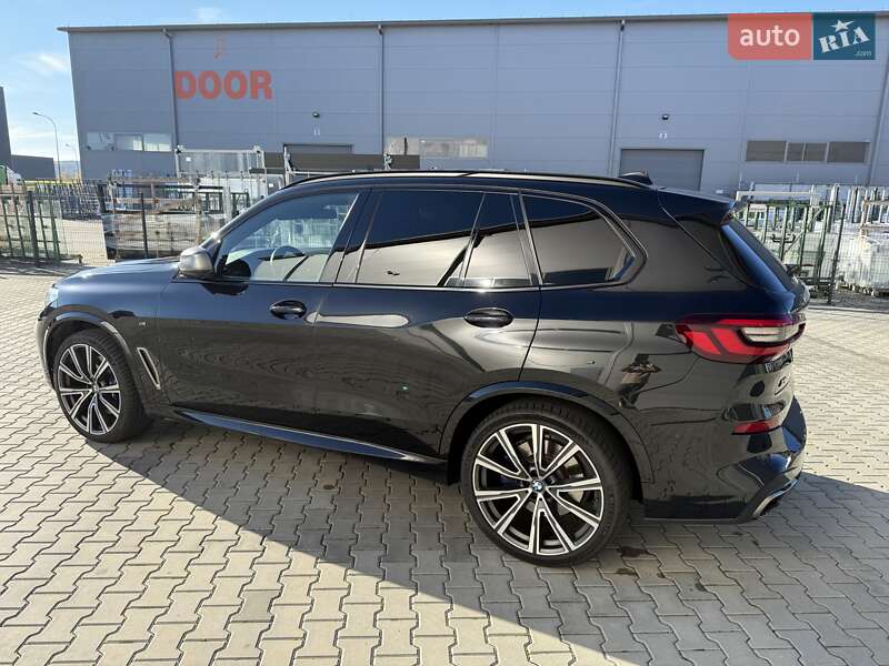 Внедорожник / Кроссовер BMW X5 2020 в Хмельницком