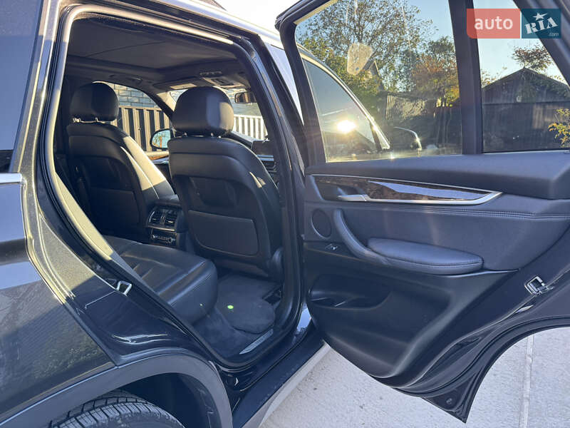 Внедорожник / Кроссовер BMW X5 2016 в Житомире
