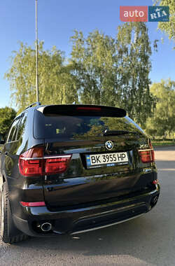 Внедорожник / Кроссовер BMW X5 2011 в 