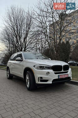 Позашляховик / Кросовер BMW X5 2015 в 