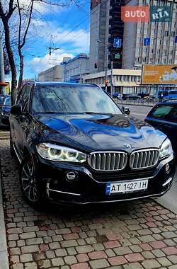 Позашляховик / Кросовер BMW X5 2016 в Івано-Франківську