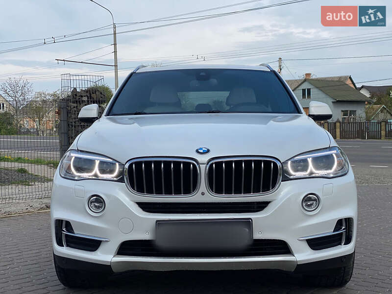 Позашляховик / Кросовер BMW X5 2017 в Луцьку
