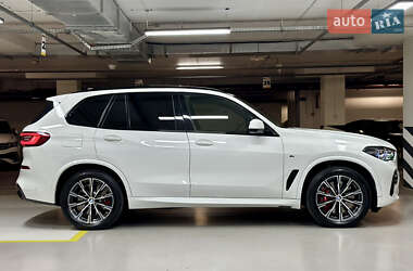 Внедорожник / Кроссовер BMW X5 2021 в Киеве