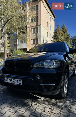 Позашляховик / Кросовер BMW X5 2011 в Івано-Франківську