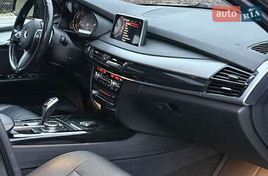 Позашляховик / Кросовер BMW X5 2015 в 