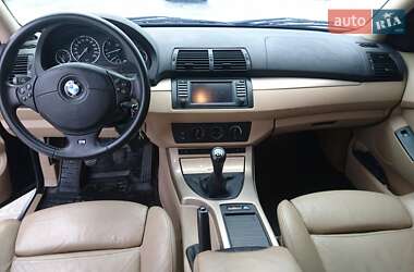 Внедорожник / Кроссовер BMW X5 2004 в 