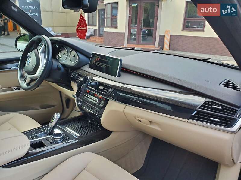 Позашляховик / Кросовер BMW X5 2014 в Дніпрі