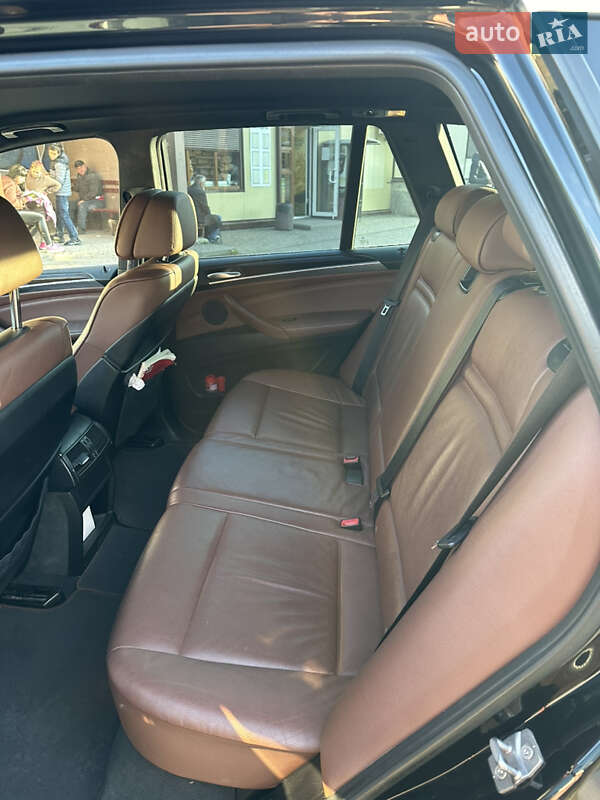 Внедорожник / Кроссовер BMW X5 2011 в Тернополе