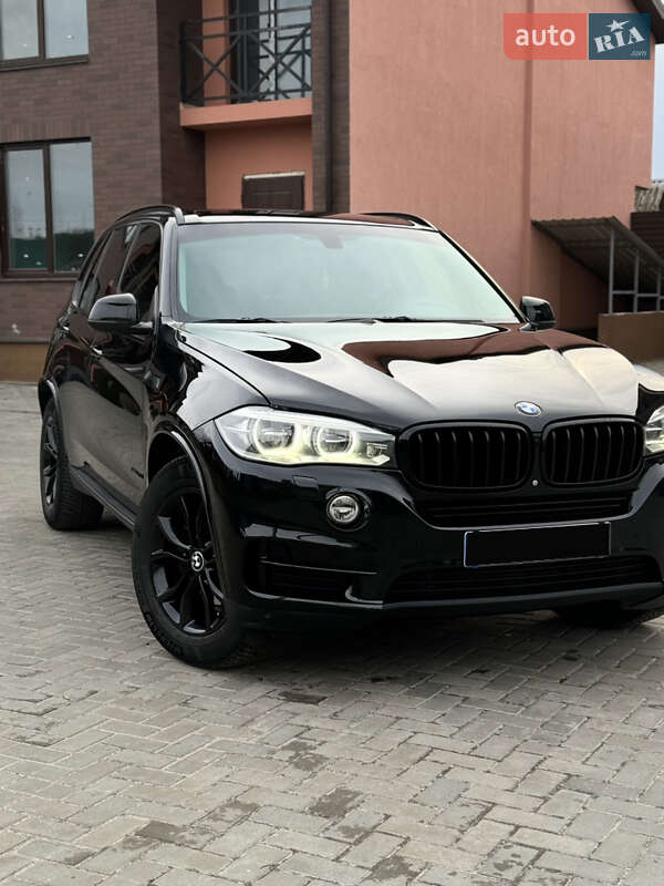 Позашляховик / Кросовер BMW X5 2014 в Вараші