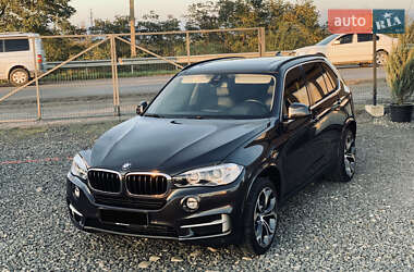 Внедорожник / Кроссовер BMW X5 2014 в Хусте