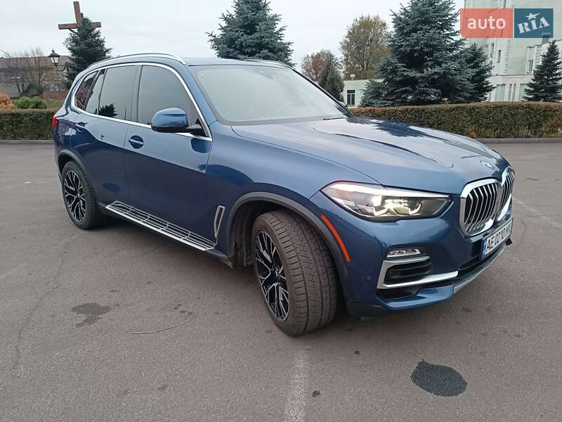 Позашляховик / Кросовер BMW X5 2020 в Кам'янському