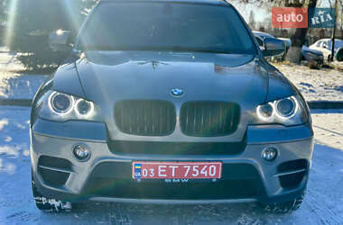 Позашляховик / Кросовер BMW X5 2012 в Києві