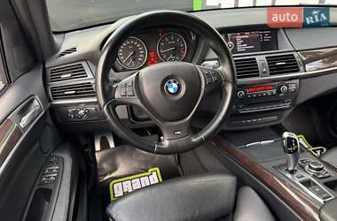 Внедорожник / Кроссовер BMW X5 2010 в Киеве