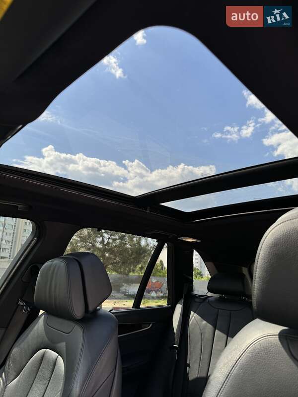 Позашляховик / Кросовер BMW X5 2016 в Миколаєві