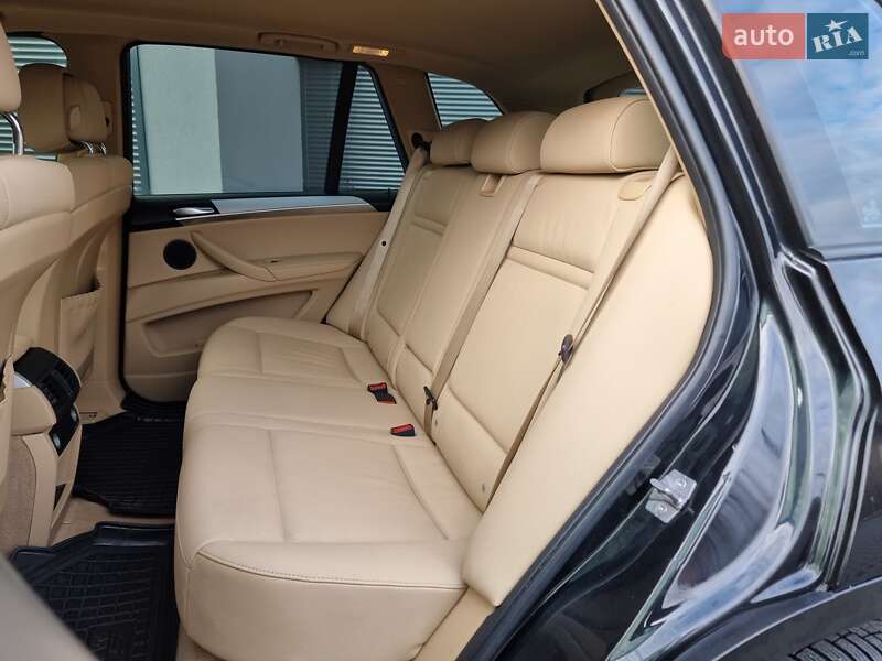 Позашляховик / Кросовер BMW X5 2012 в Хмельницькому