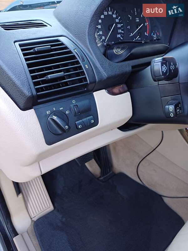 Позашляховик / Кросовер BMW X5 2005 в Чернівцях