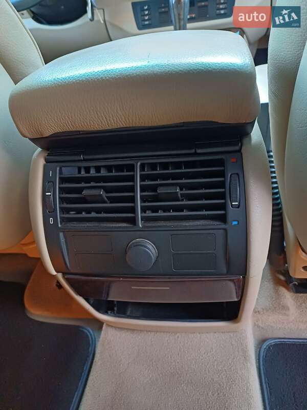 Позашляховик / Кросовер BMW X5 2005 в Чернівцях