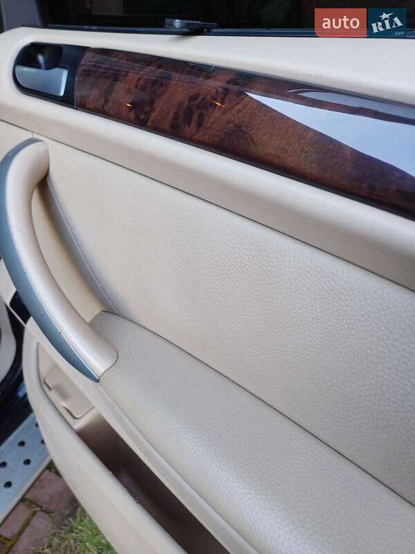 Позашляховик / Кросовер BMW X5 2005 в Чернівцях