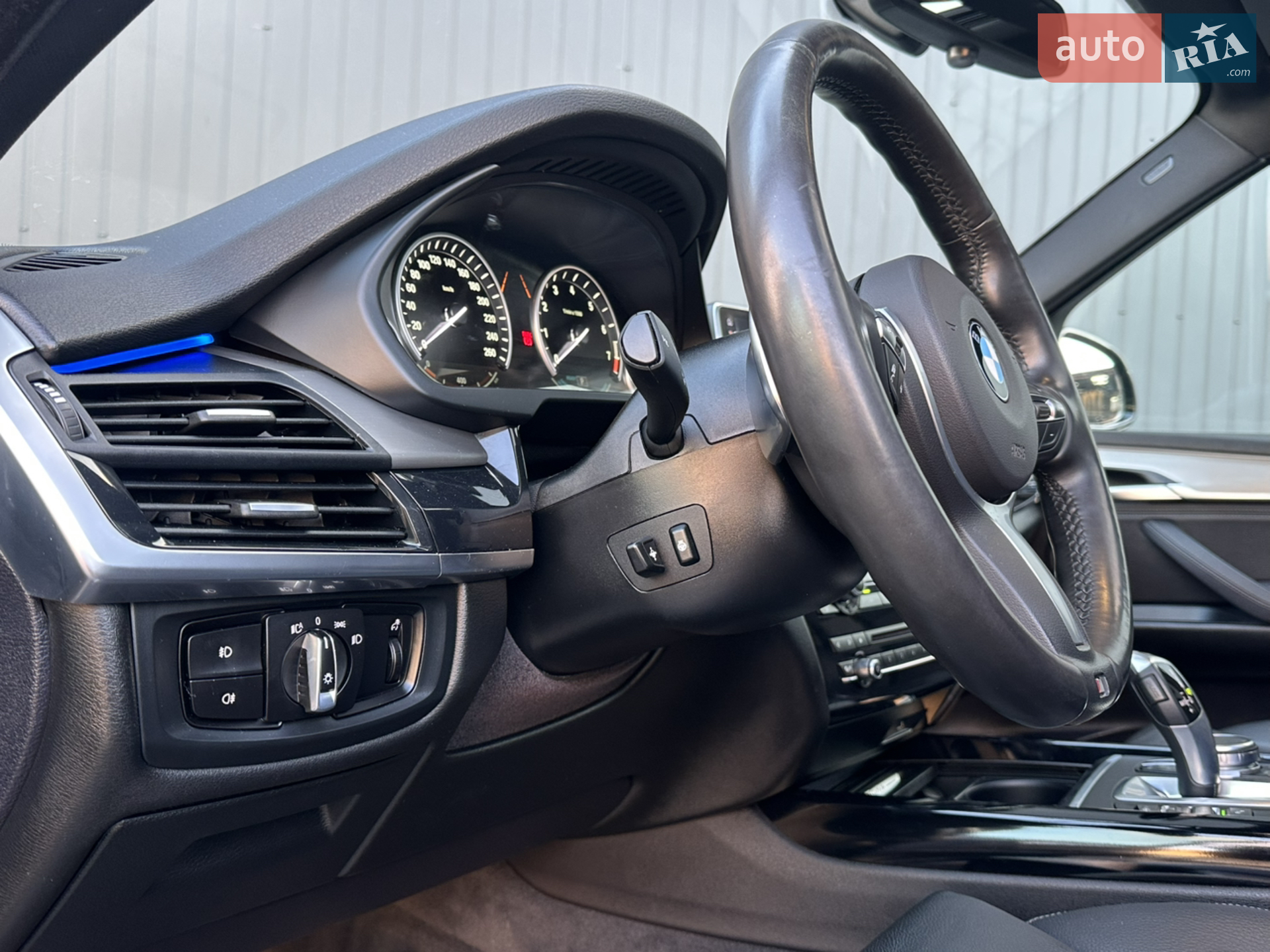 2017 BMW X5 - мініатюра 41
