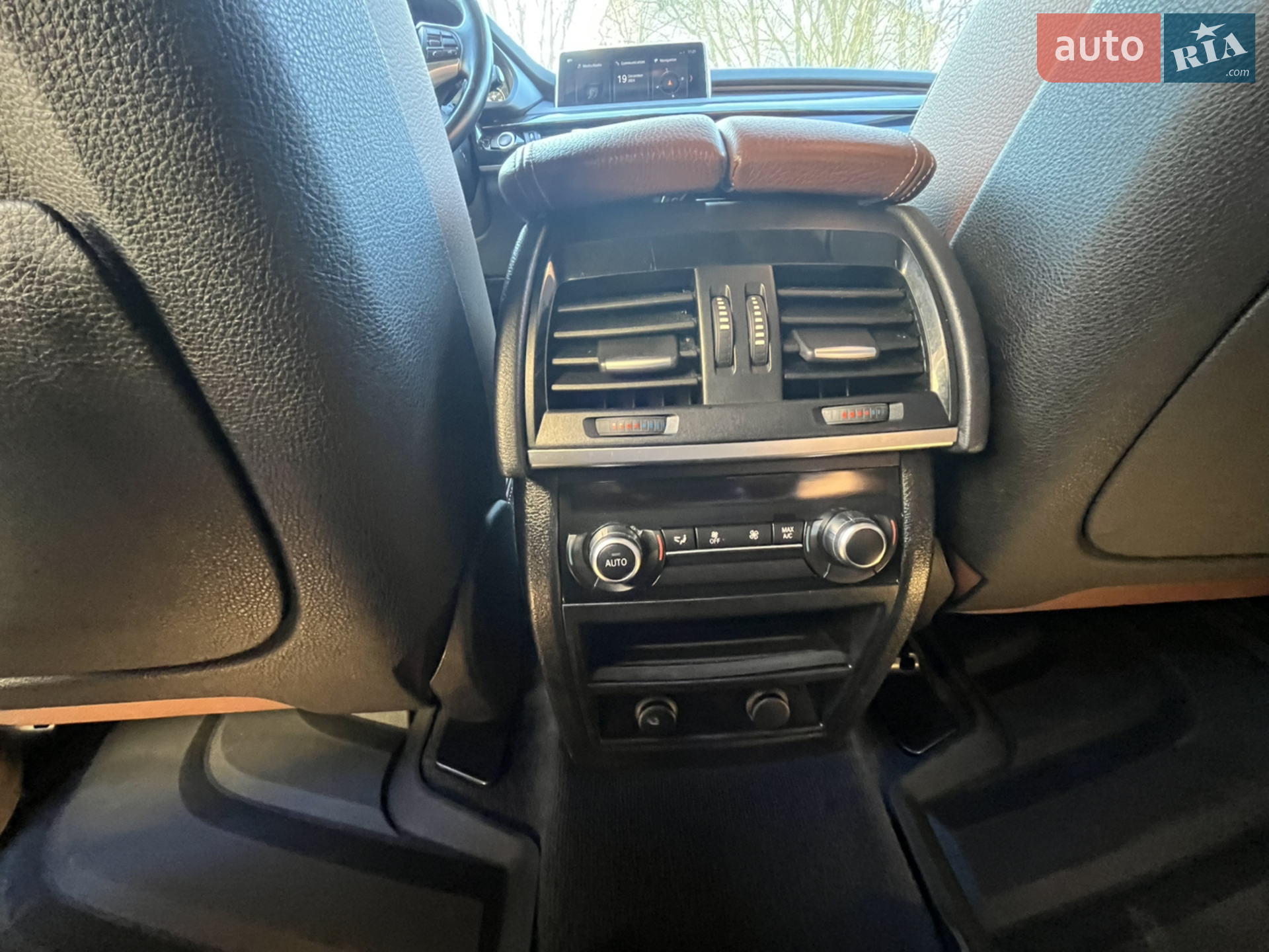 2017 BMW X5 - мініатюра 15