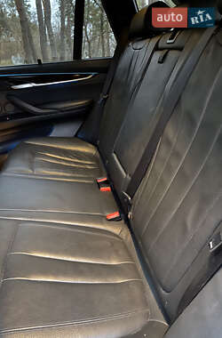 Позашляховик / Кросовер BMW X5 2014 в 