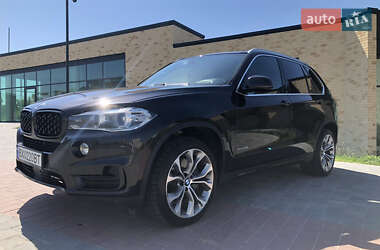 Внедорожник / Кроссовер BMW X5 2017 в Хмельницком