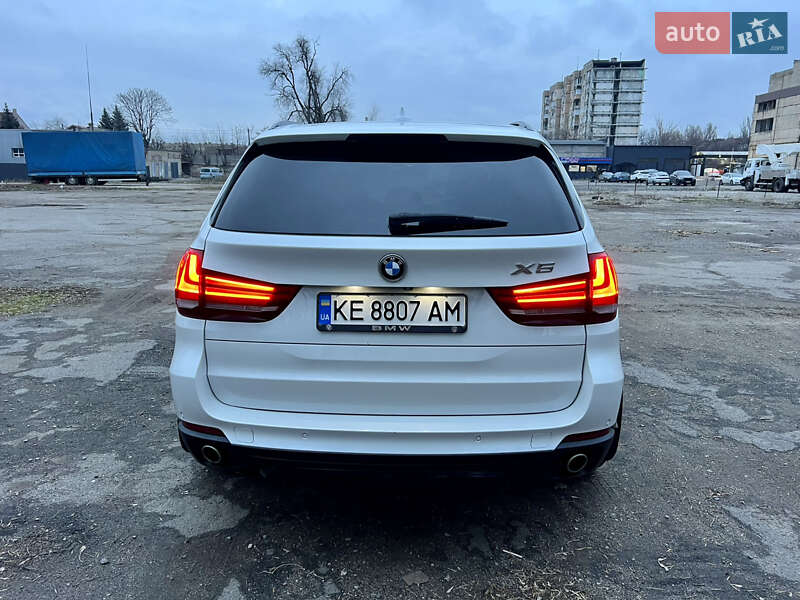Позашляховик / Кросовер BMW X5 2014 в Києві