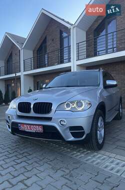 Внедорожник / Кроссовер BMW X5 2012 в Черновцах