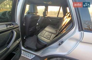 Позашляховик / Кросовер BMW X5 2004 в 