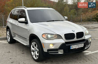 Позашляховик / Кросовер BMW X5 2009 в Чернівцях