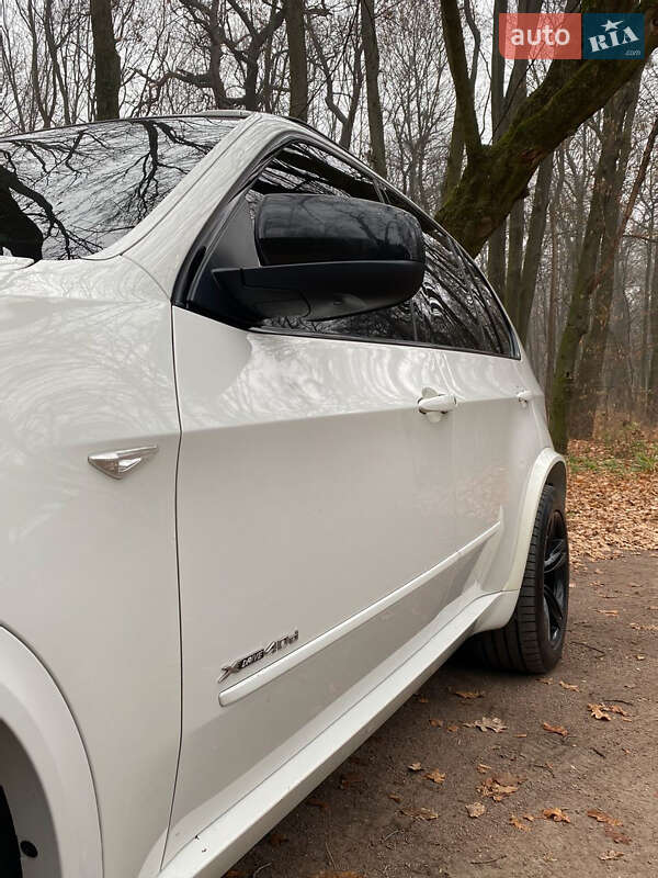 Позашляховик / Кросовер BMW X5 2011 в Києві