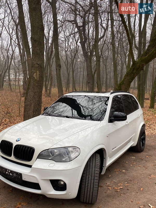 Позашляховик / Кросовер BMW X5 2011 в Києві