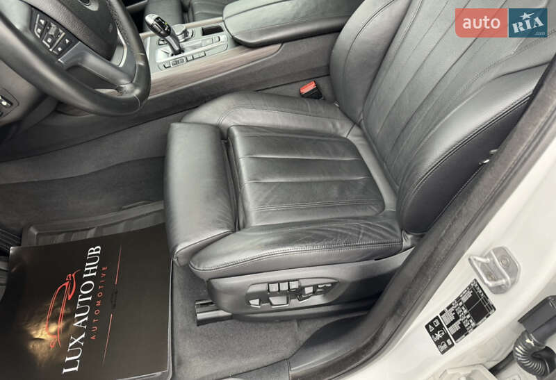 Позашляховик / Кросовер BMW X5 2016 в Києві