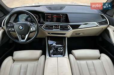 Внедорожник / Кроссовер BMW X5 2020 в 