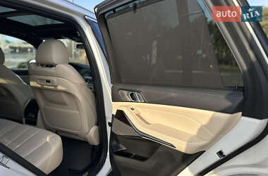Внедорожник / Кроссовер BMW X5 2020 в 