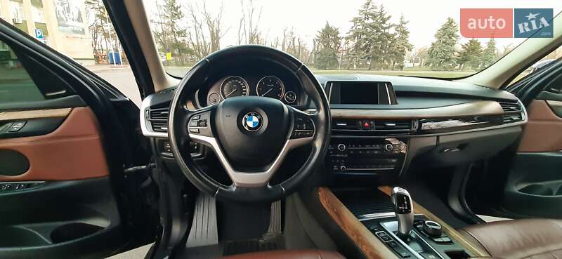 Внедорожник / Кроссовер BMW X5 2015 в Киеве