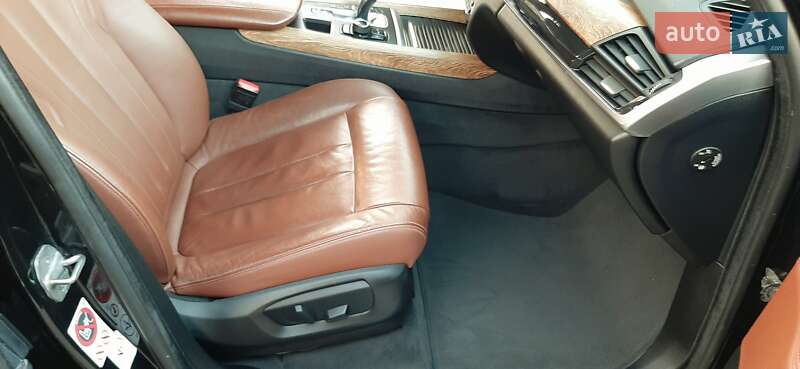 Внедорожник / Кроссовер BMW X5 2015 в Киеве