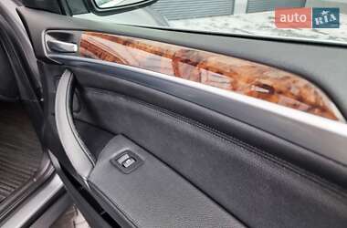 Позашляховик / Кросовер BMW X5 2013 в 
