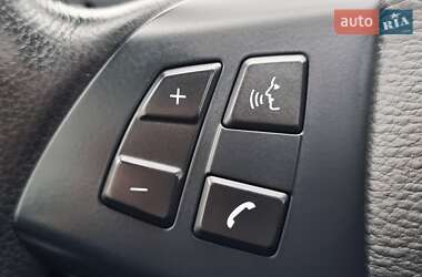 Позашляховик / Кросовер BMW X5 2013 в 