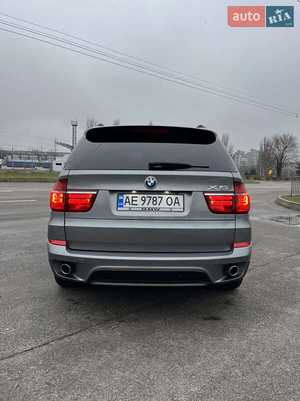 Внедорожник / Кроссовер BMW X5 2013 в Днепре