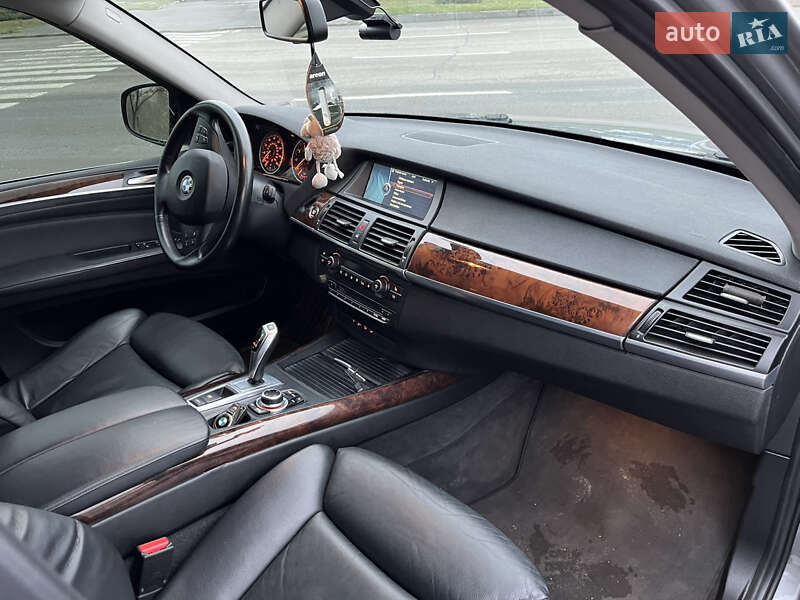 Внедорожник / Кроссовер BMW X5 2013 в Днепре