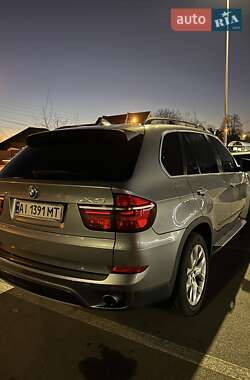 Позашляховик / Кросовер BMW X5 2013 в Києві