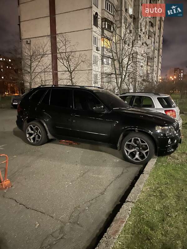 Внедорожник / Кроссовер BMW X5 2008 в Киеве