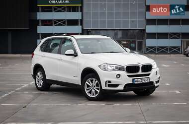 Внедорожник / Кроссовер BMW X5 2015 в 