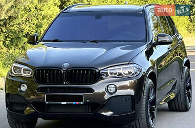 Позашляховик / Кросовер BMW X5 2014 в Рівному