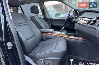 Внедорожник / Кроссовер BMW X5 2011 в Черновцах